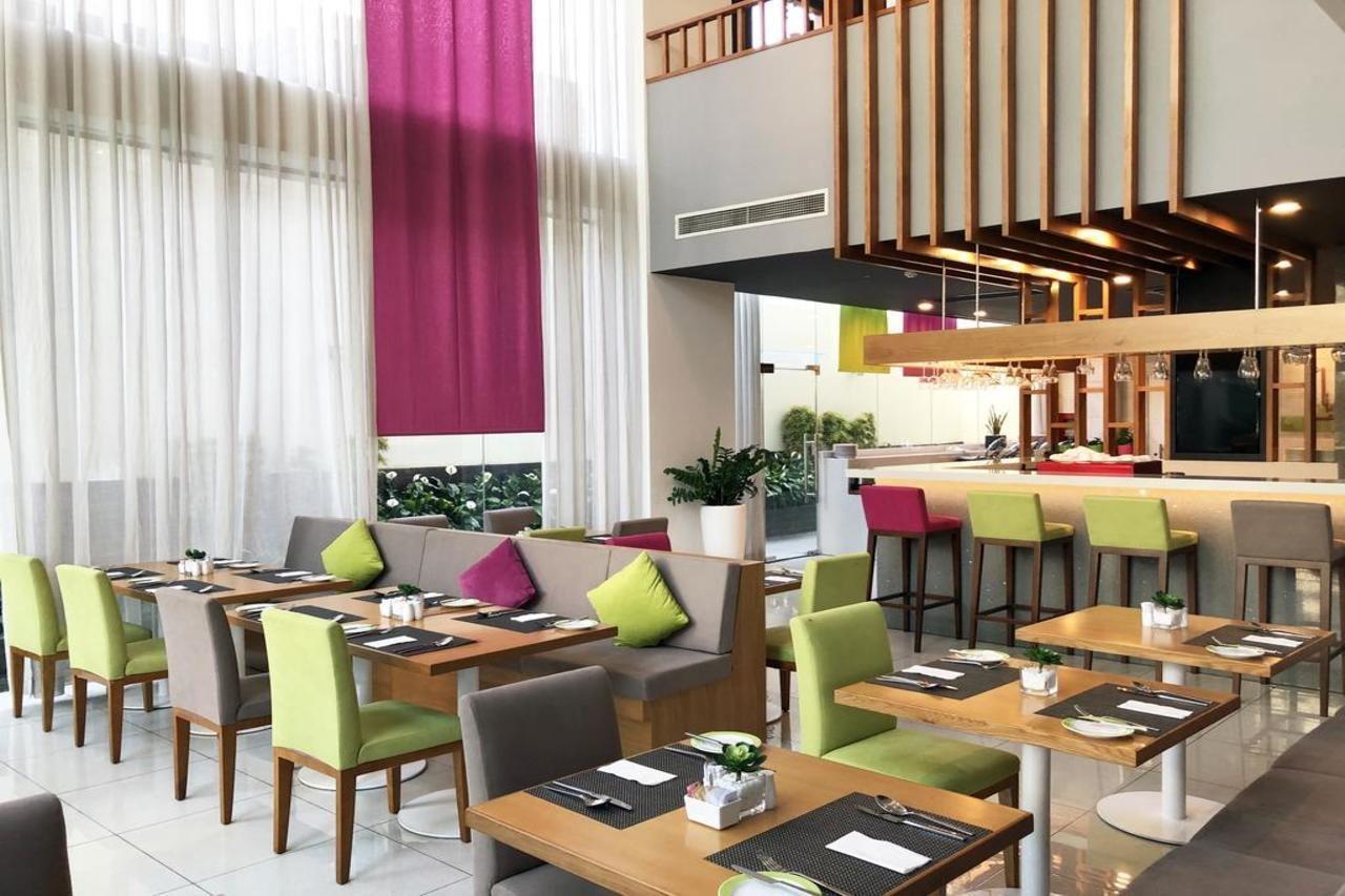 Emm Hotel Saigon Ho-Chi-Minh-Stadt Exterior foto