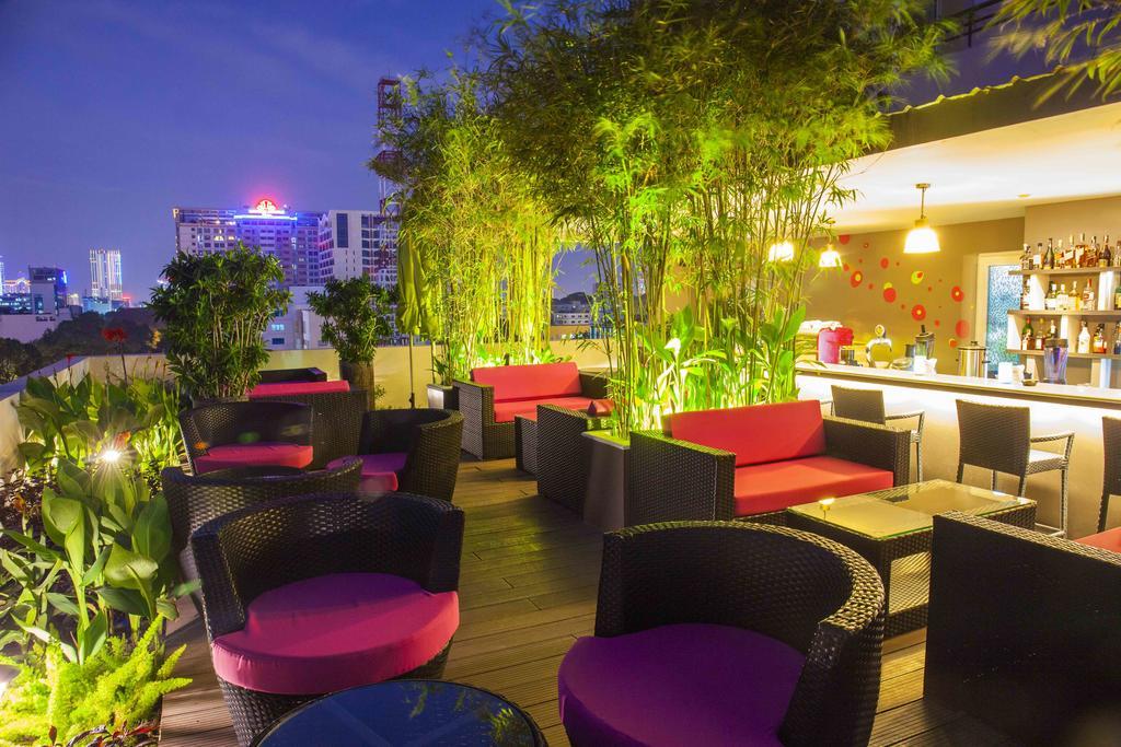Emm Hotel Saigon Ho-Chi-Minh-Stadt Exterior foto